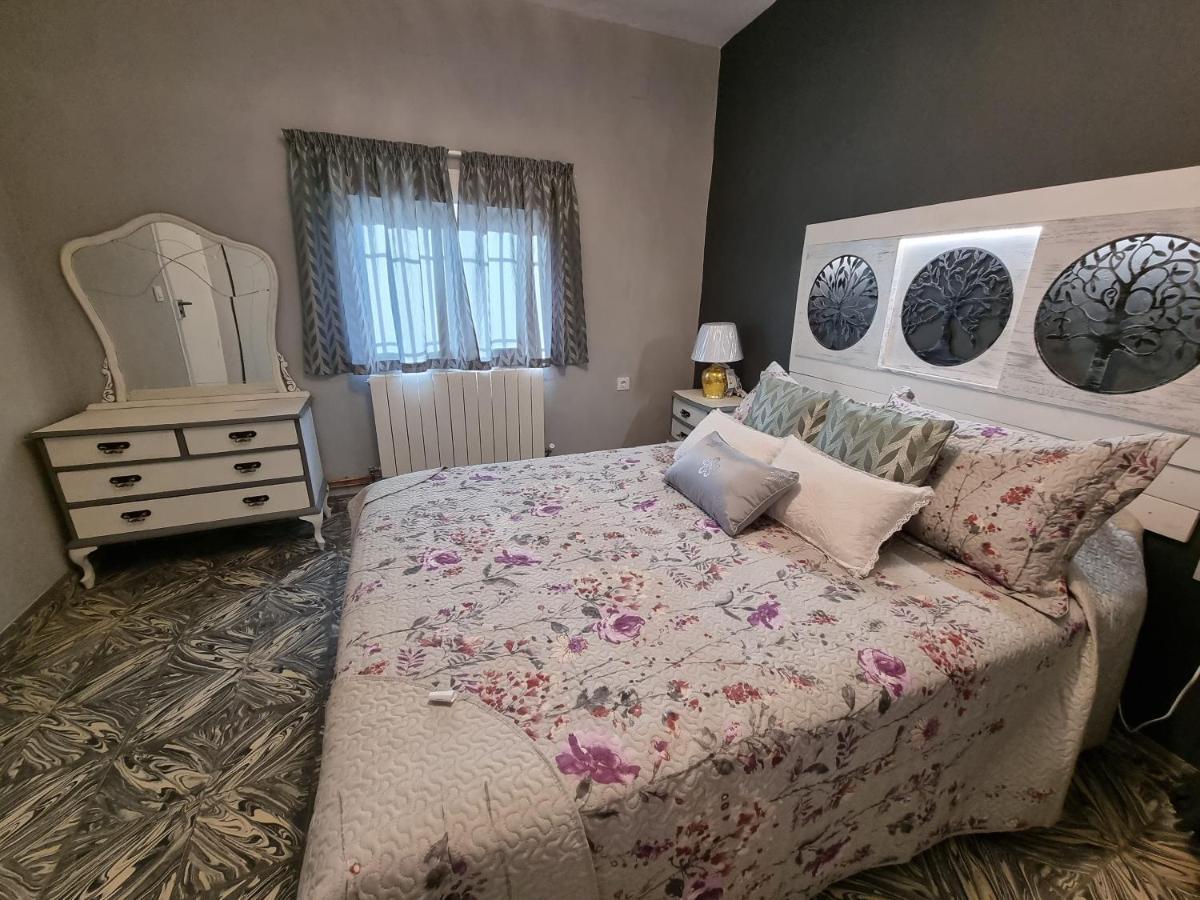 Casa Flora - Casa Rural Con Encanto El Carpio de Tajo Kültér fotó